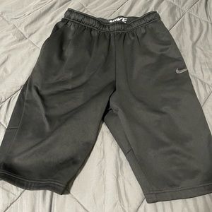 Nike 3/4 pants size medium. Grey/Black